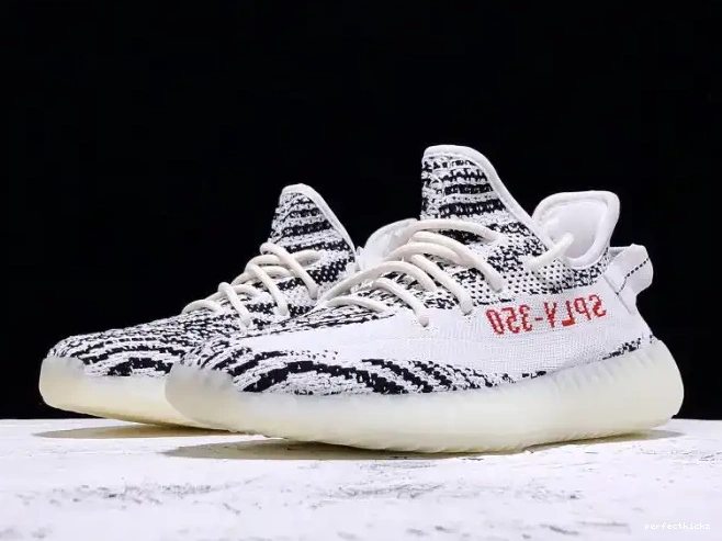 Adidas Yeezy Black Boost White V2 CP9654 350 Zebra 0529